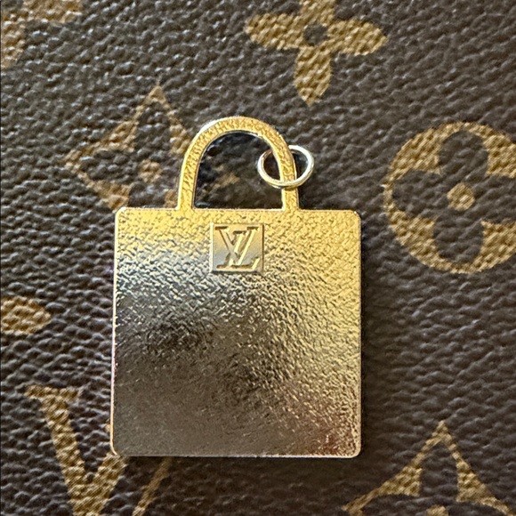 Beautiful yellow and gold Upcycled Louis Vuitton charm or pendant - Picture 4 of 6